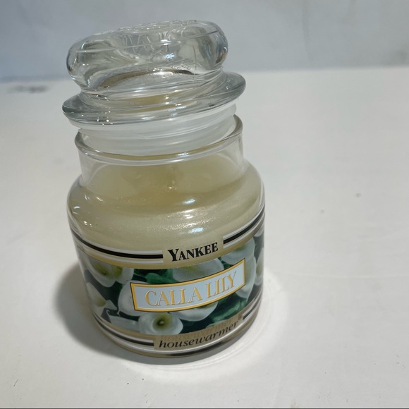 Yankee Candle Yankee candle Cala Lily 3.7 ounce new - Picture 2 of 4
